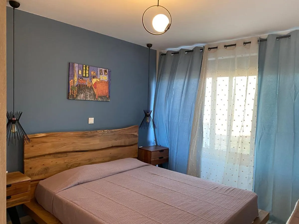 Mirovigli Family Rooms Lepedha Apartment
